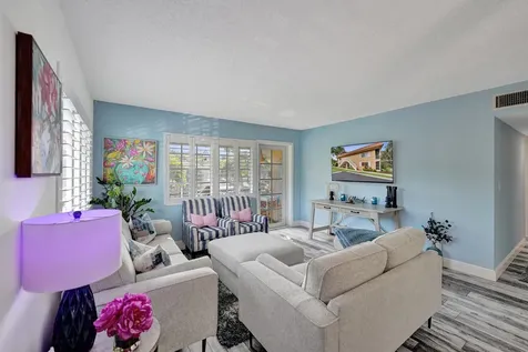 1930 NE 2nd Avenue Wilton Manors FL 33305