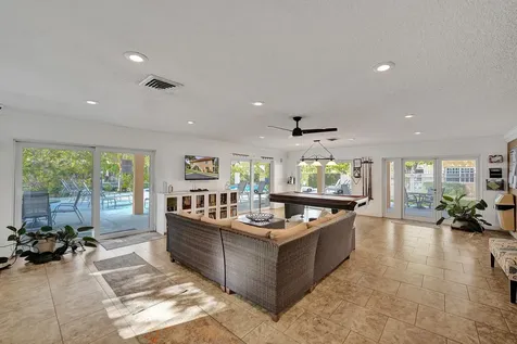 1930 NE 2nd Avenue Wilton Manors FL 33305