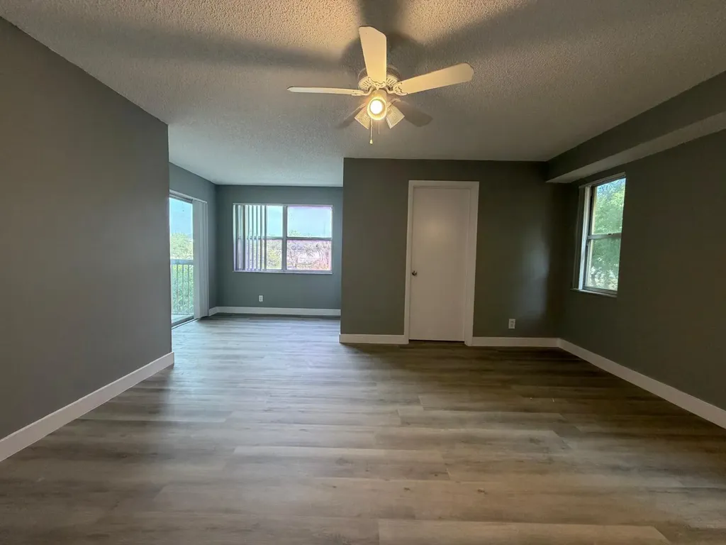 7670 Westwood Drive Tamarac FL 33321