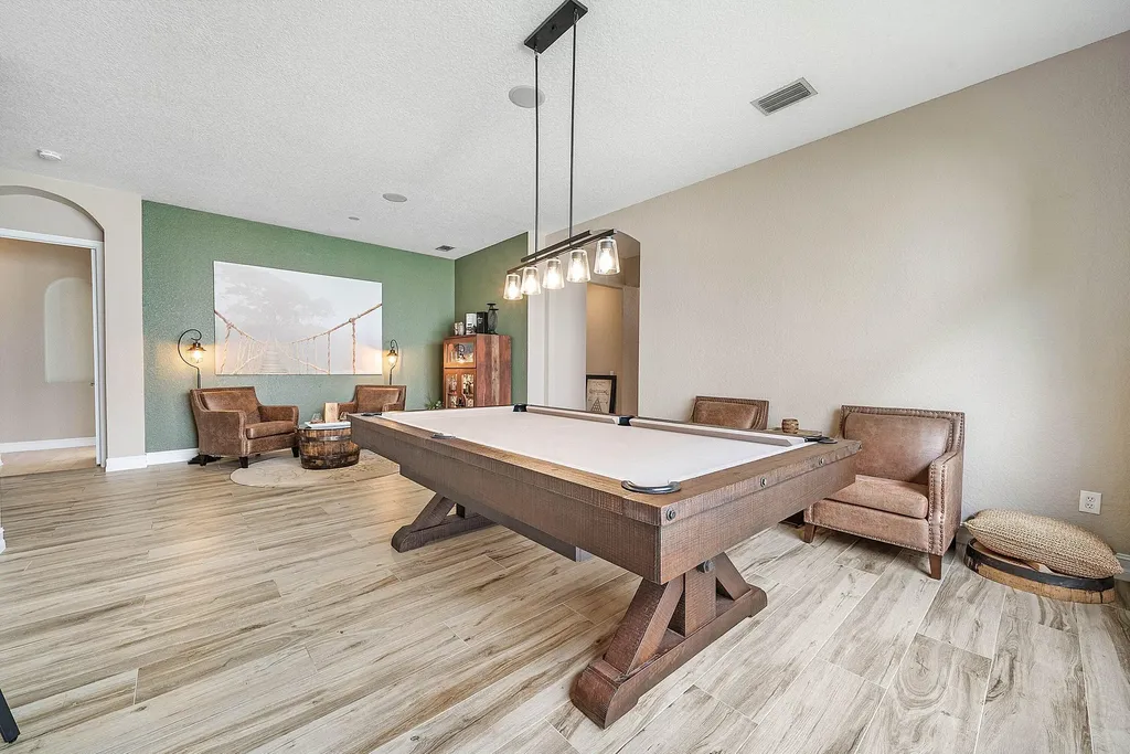 8564 Breezy Oak Way Boynton Beach FL 33473