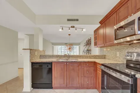 3636 Whitehall Drive West Palm Beach FL 33401