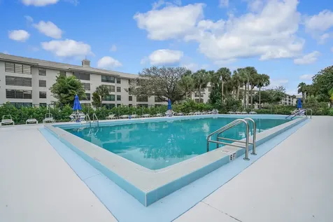 3636 Whitehall Drive West Palm Beach FL 33401