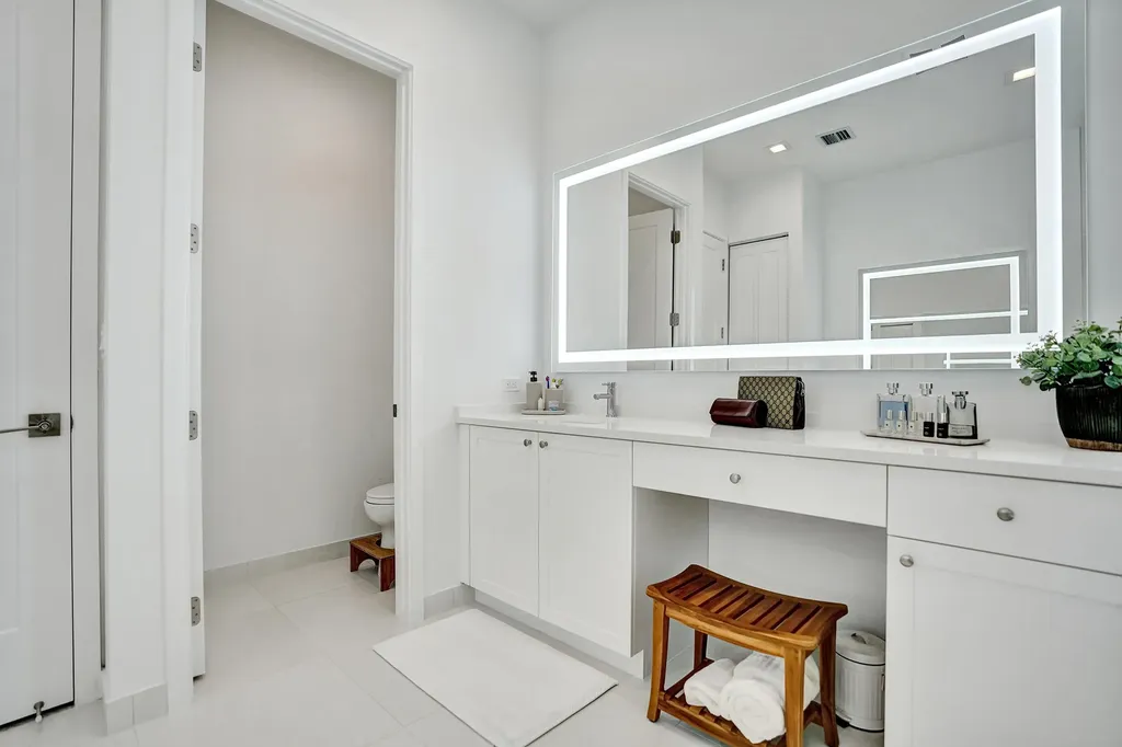9164 Silver Marsh Lane Boca Raton FL 33434