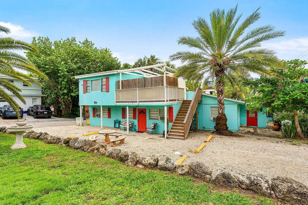 205 Coral Road Boynton Beach FL 33435