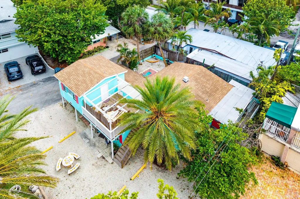 205 Coral Road Boynton Beach FL 33435