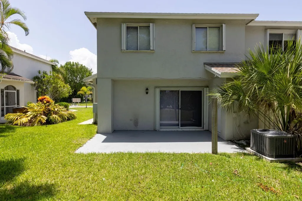 1130 SW 44th Avenue Deerfield Beach FL 33442
