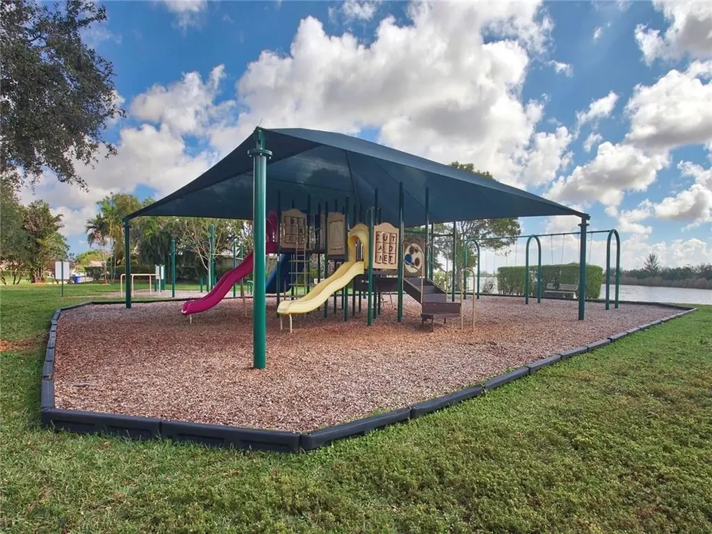 1130 SW 44th Avenue Deerfield Beach FL 33442