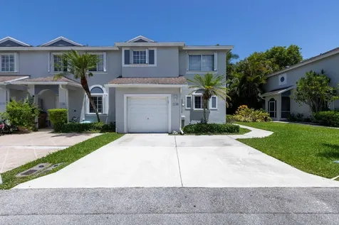 1130 SW 44th Avenue Deerfield Beach FL 33442