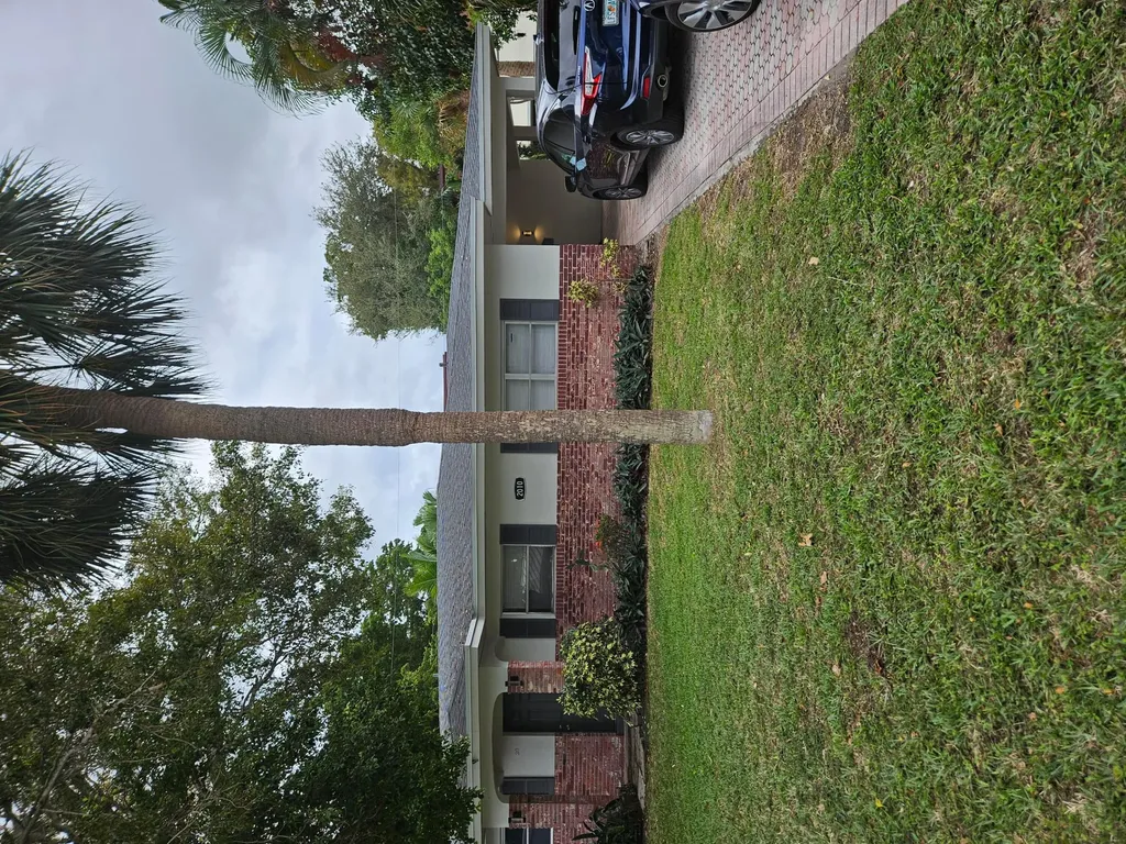 2010 NE 33rd Street Lighthouse Point FL 33064
