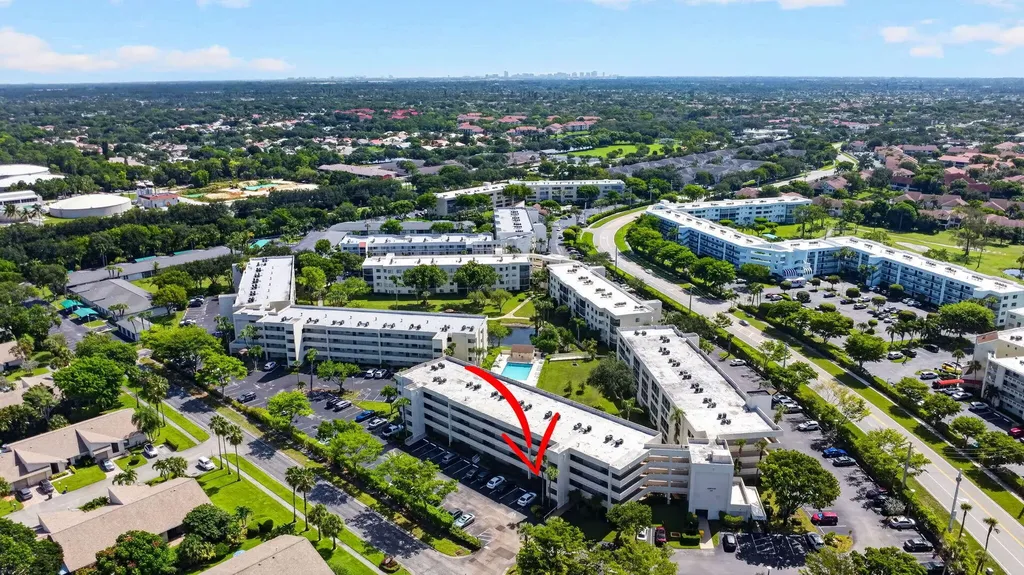 3186 Via Poinciana Lake Worth FL 33467