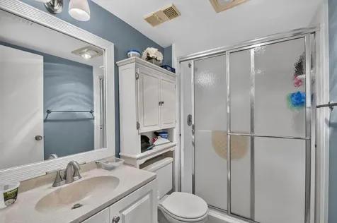 3186 Via Poinciana Lake Worth FL 33467