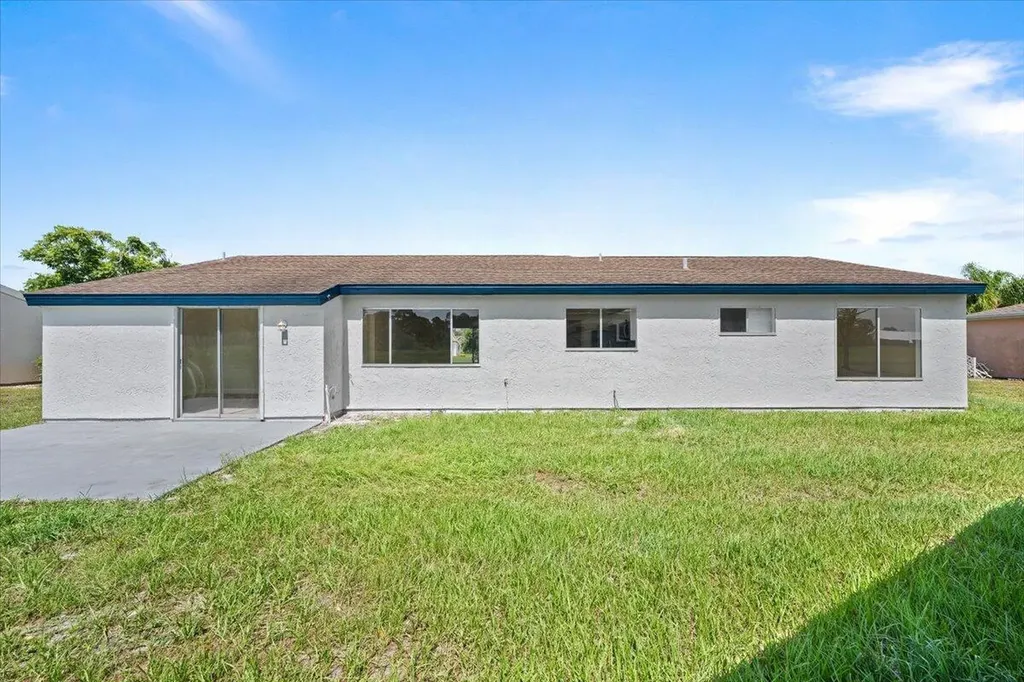 3132 SW Watson Court Port St Lucie FL 34953
