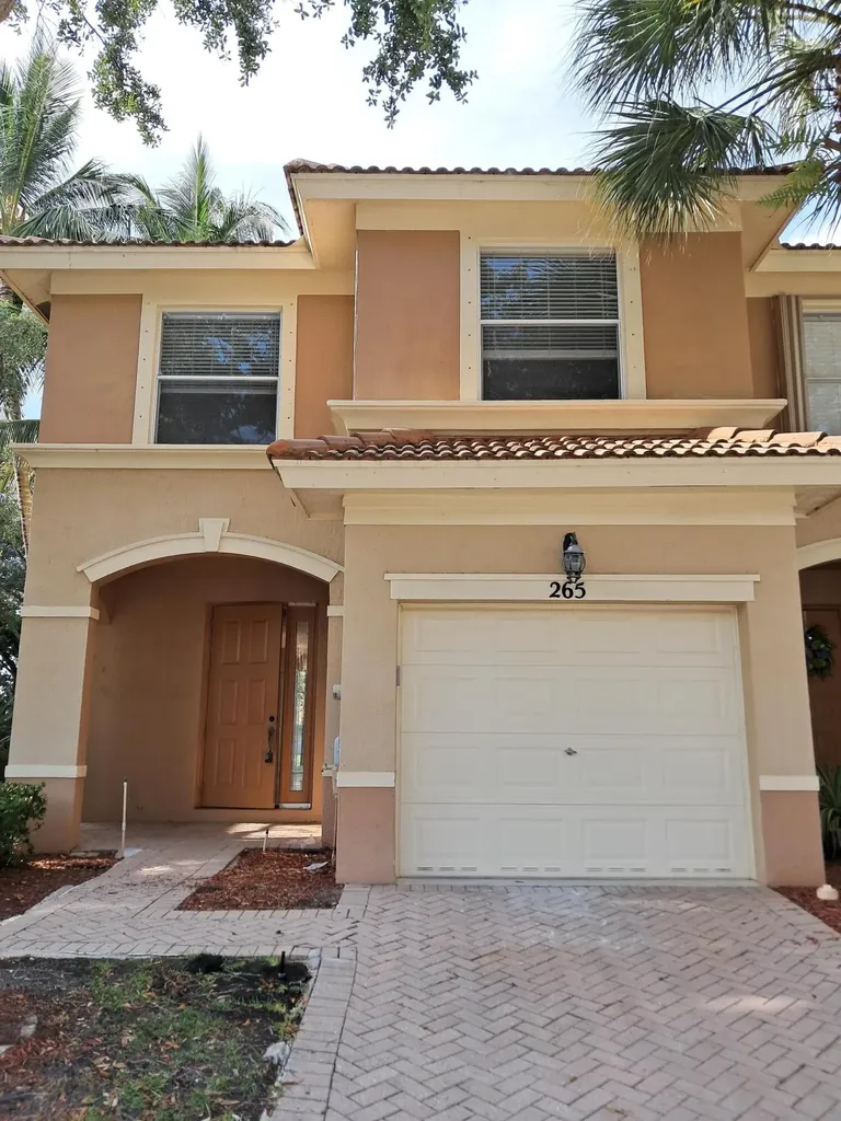 265 River Bluff Lane Royal Palm Beach FL 33411