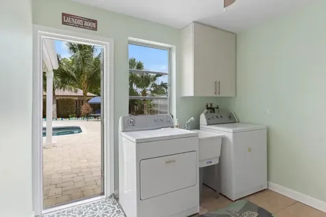 608 Malabar Avenue Fort Pierce FL 34949