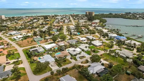 608 Malabar Avenue Fort Pierce FL 34949