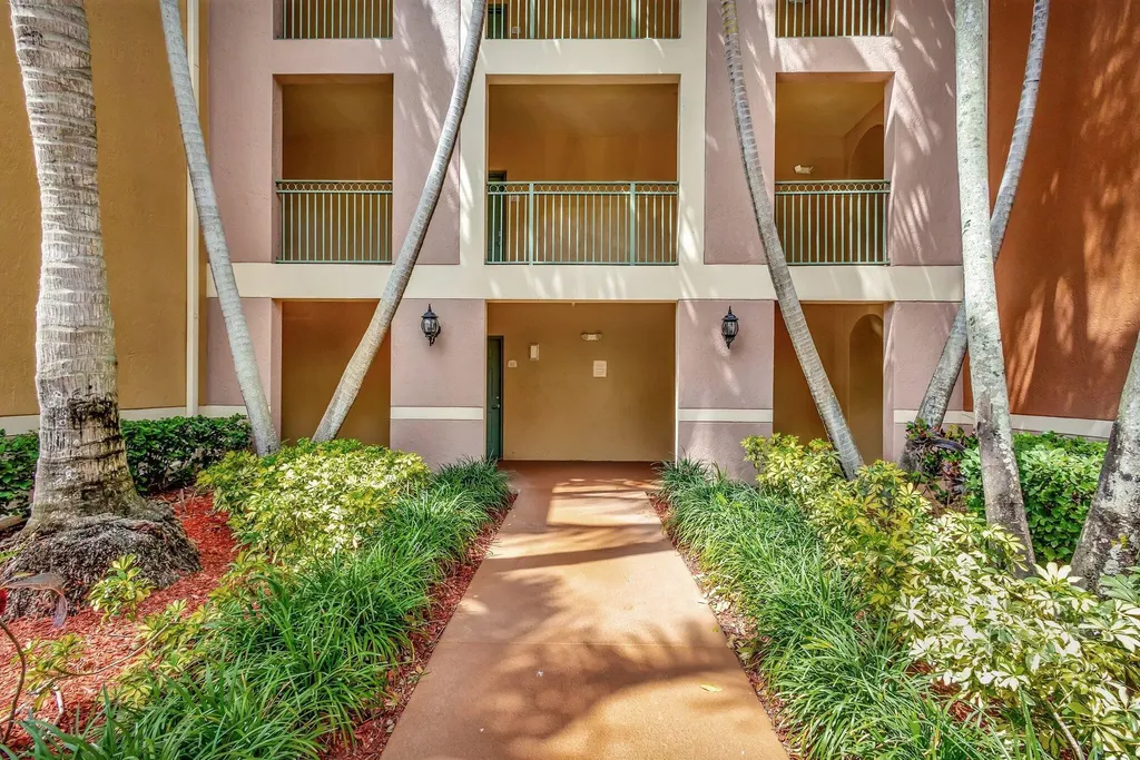 11760 Saint Andrews Place Wellington FL 33414