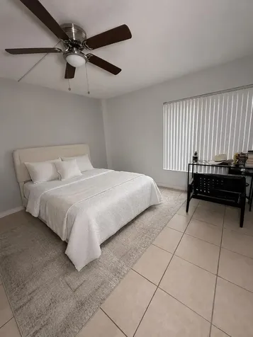 4168 Inverrary Drive Lauderhill FL 33319