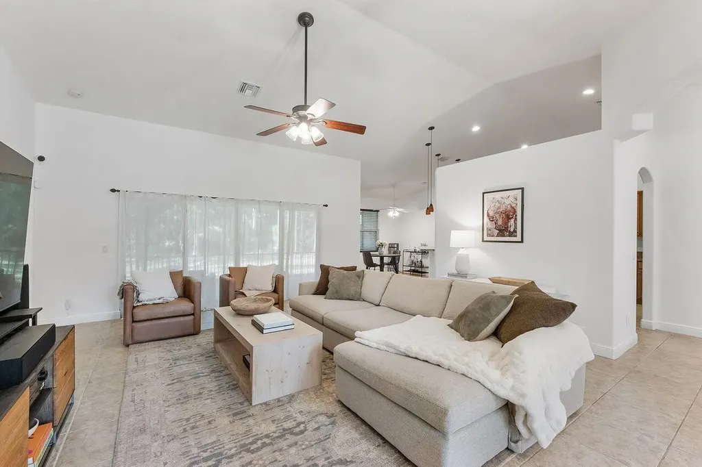 9608 Mockingbird Trail Jupiter FL 33478