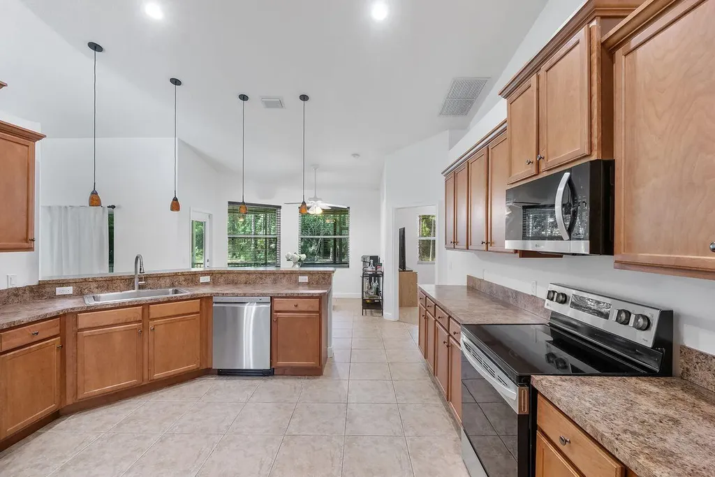 9608 Mockingbird Trail Jupiter FL 33478