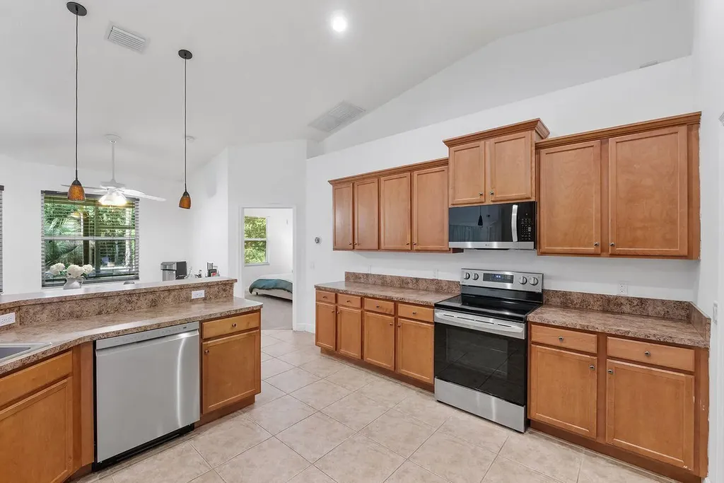 9608 Mockingbird Trail Jupiter FL 33478