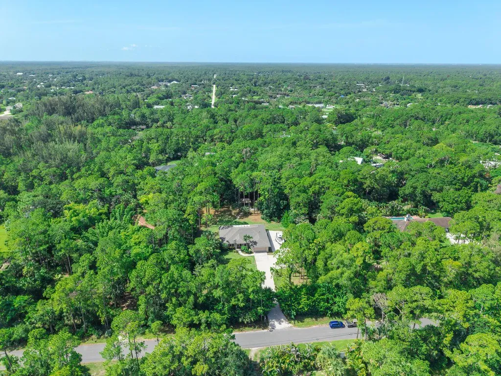 9608 Mockingbird Trail Jupiter FL 33478