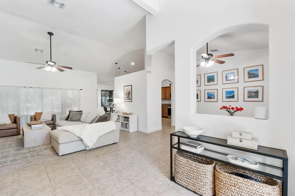 9608 Mockingbird Trail Jupiter FL 33478