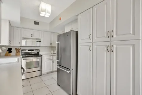 5380 N Ocean Drive Riviera Beach FL 33404