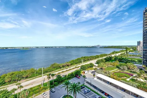5380 N Ocean Drive Riviera Beach FL 33404