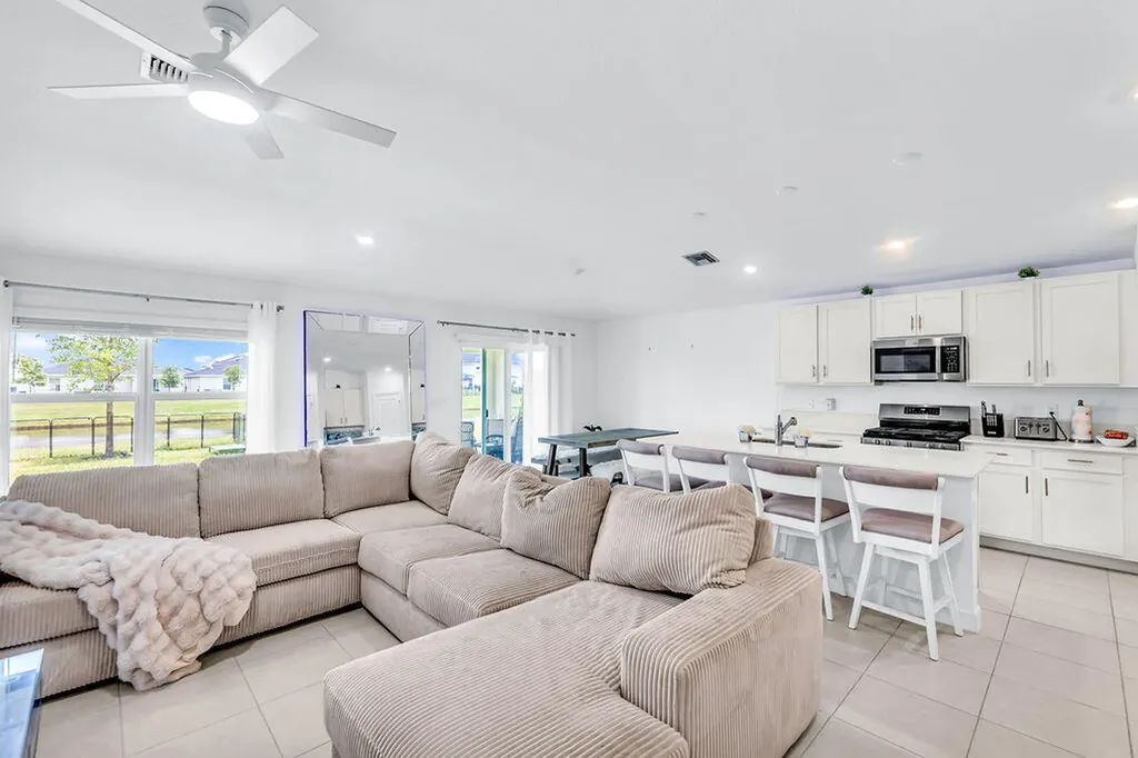 6339 NW Windwood Way Port St Lucie FL 34987