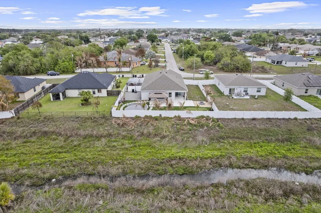 681 SW Millard Drive Port St Lucie FL 34953