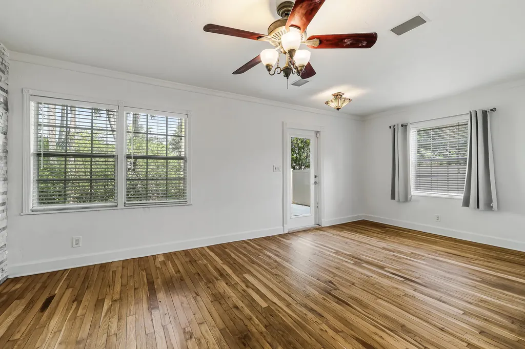 1432 NE 2nd Avenue Fort Lauderdale FL 33304