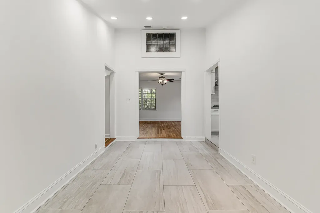 1432 NE 2nd Avenue Fort Lauderdale FL 33304