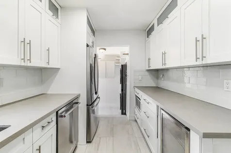 1432 NE 2nd Avenue Fort Lauderdale FL 33304