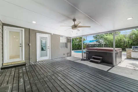 1432 NE 2nd Avenue Fort Lauderdale FL 33304