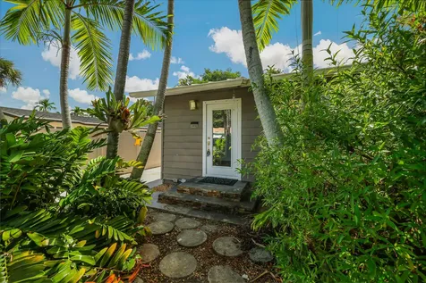 1432 NE 2nd Avenue Fort Lauderdale FL 33304
