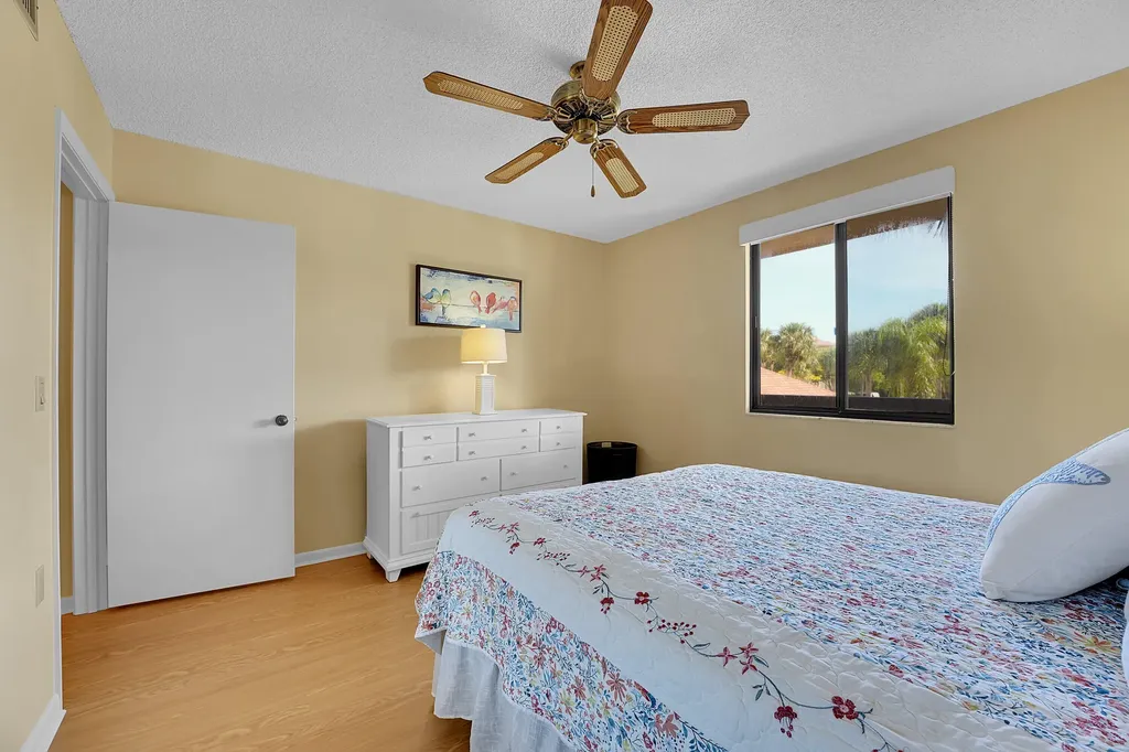 2001 Marina Isle Way Jupiter FL 33477