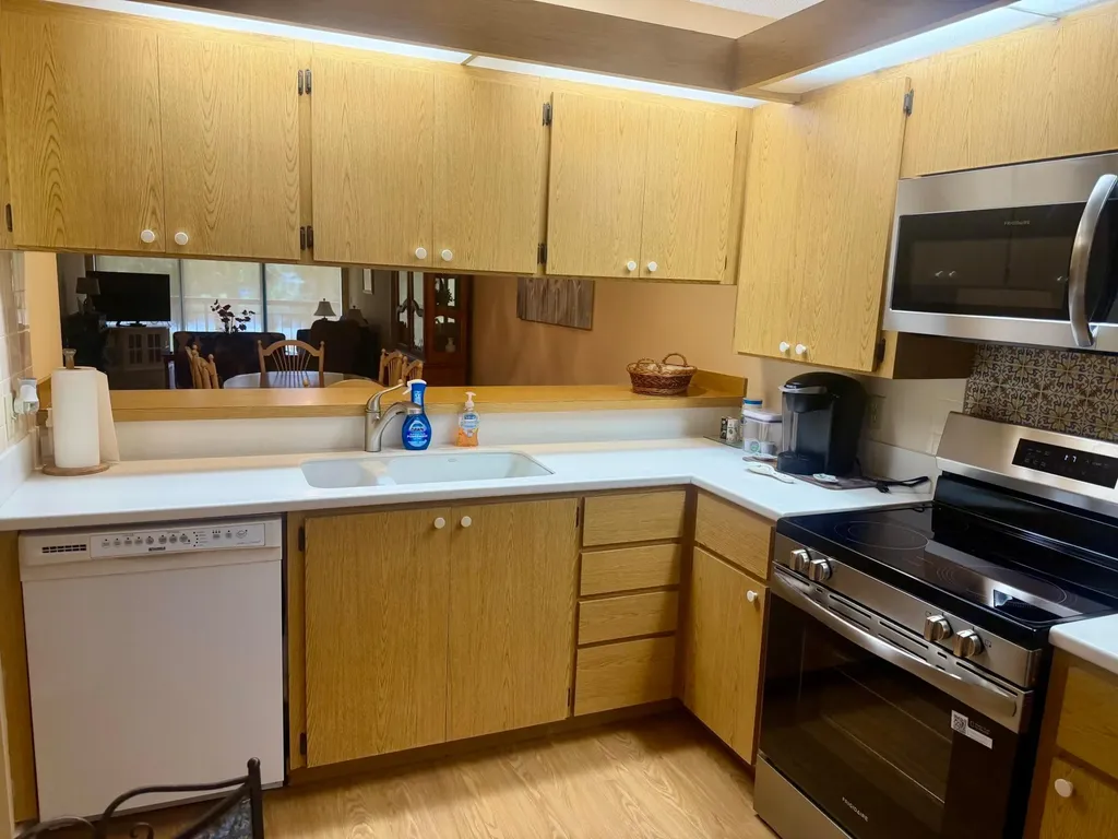 2001 Marina Isle Way Jupiter FL 33477