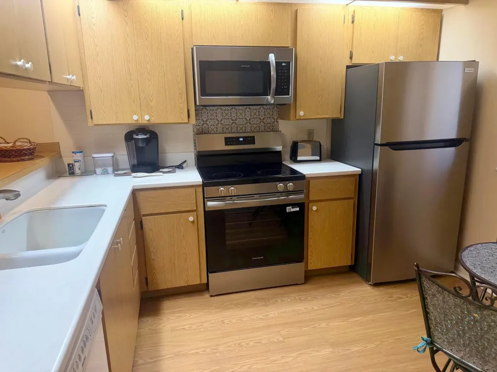 2001 Marina Isle Way Jupiter FL 33477
