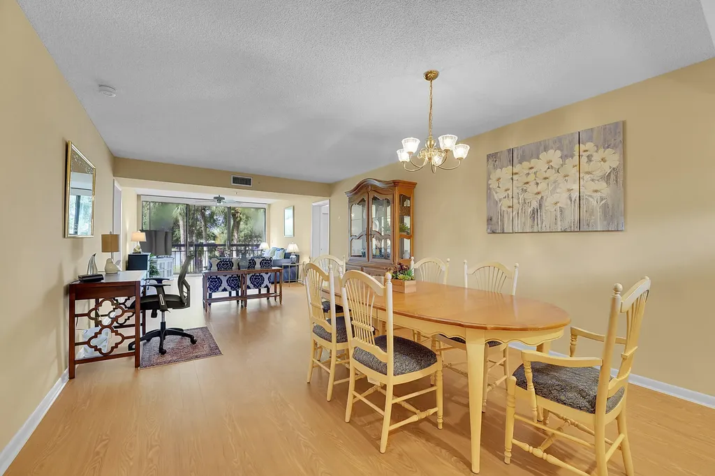 2001 Marina Isle Way Jupiter FL 33477