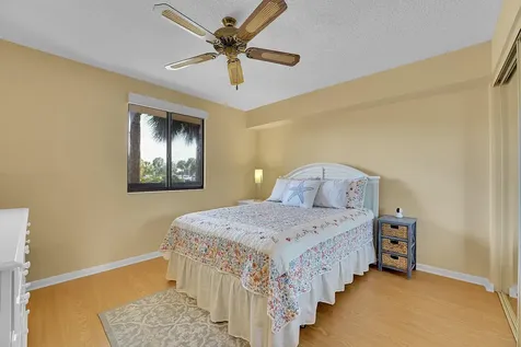 2001 Marina Isle Way Jupiter FL 33477