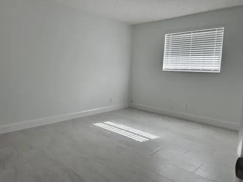 402 Lake Shore Drive Lake Park FL 33403