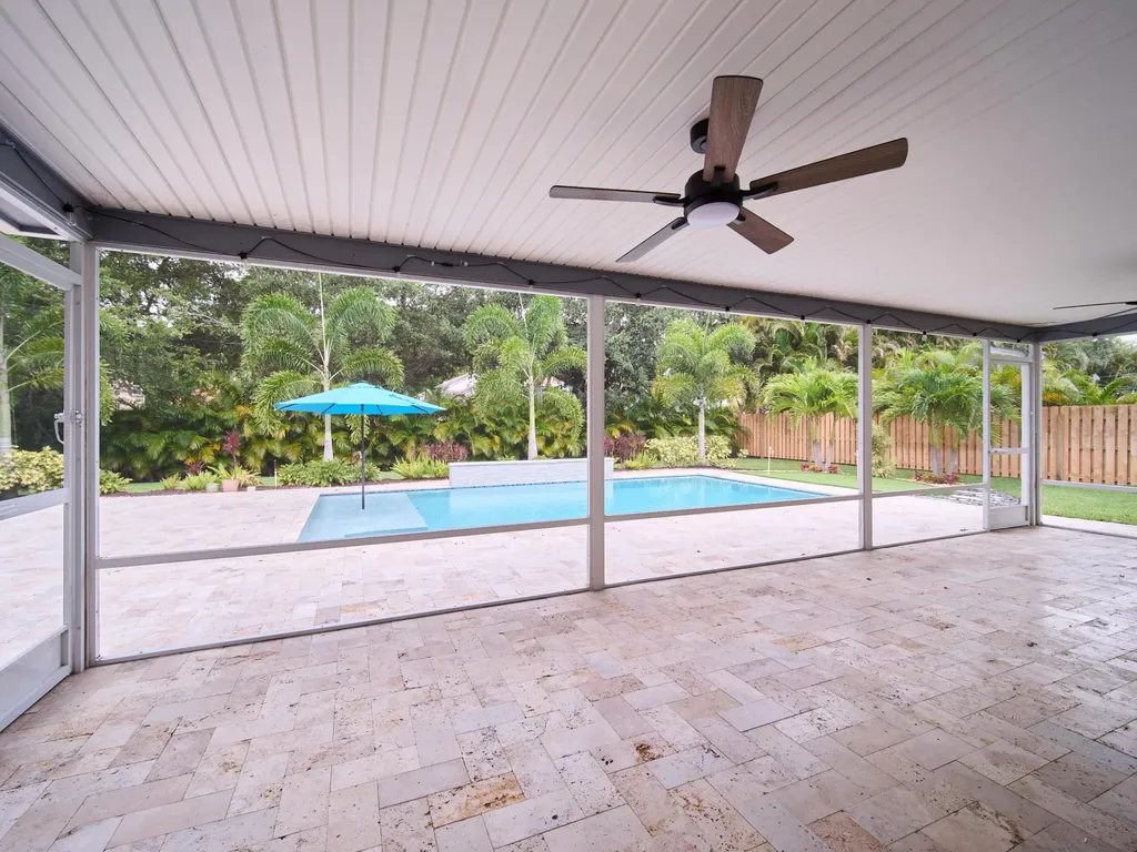 304 Circle W Jupiter FL 33458