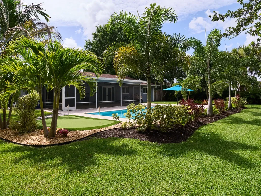 304 Circle W Jupiter FL 33458