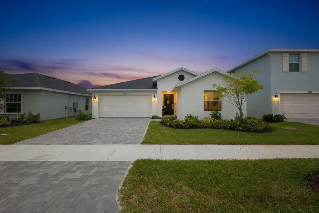 6339 NW Windwood Way Port St Lucie FL 34987