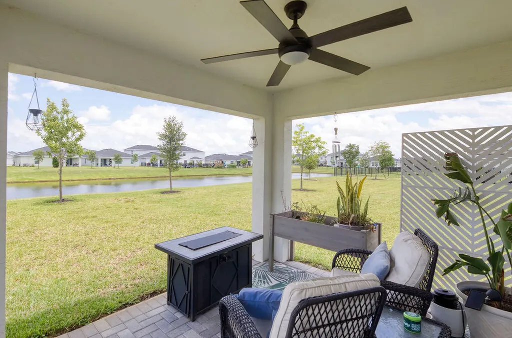 6339 NW Windwood Way Port St Lucie FL 34987