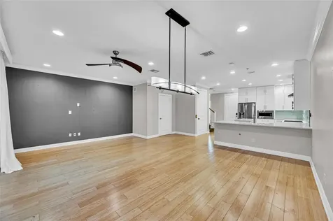 1617 NE 2nd Court Fort Lauderdale FL 33301