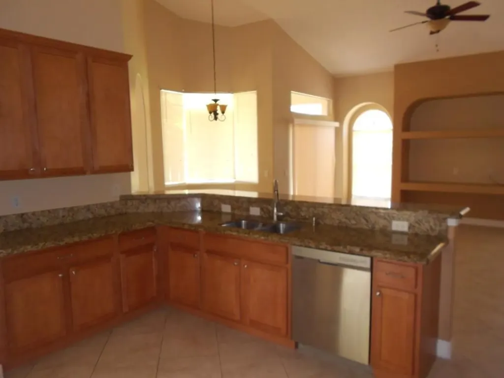 1221 SE Navajo Lane Port St Lucie FL 34983
