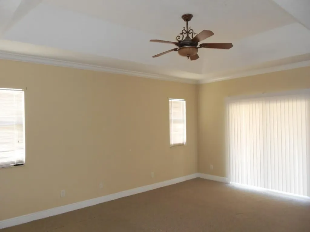 1221 SE Navajo Lane Port St Lucie FL 34983