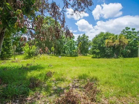 4655 52nd Avenue Vero Beach FL 32967