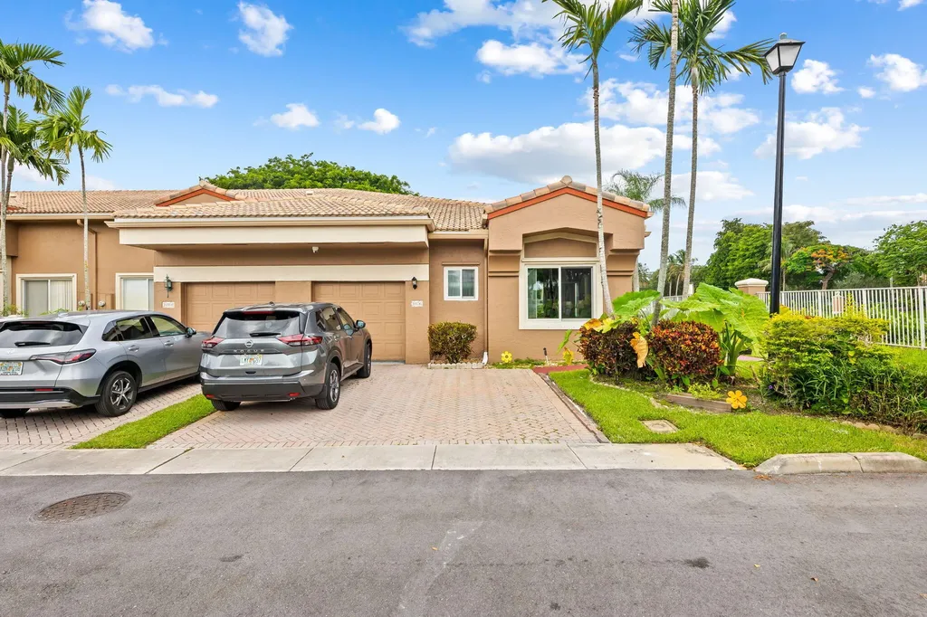 10156 Lombardy Drive Tamarac FL 33321